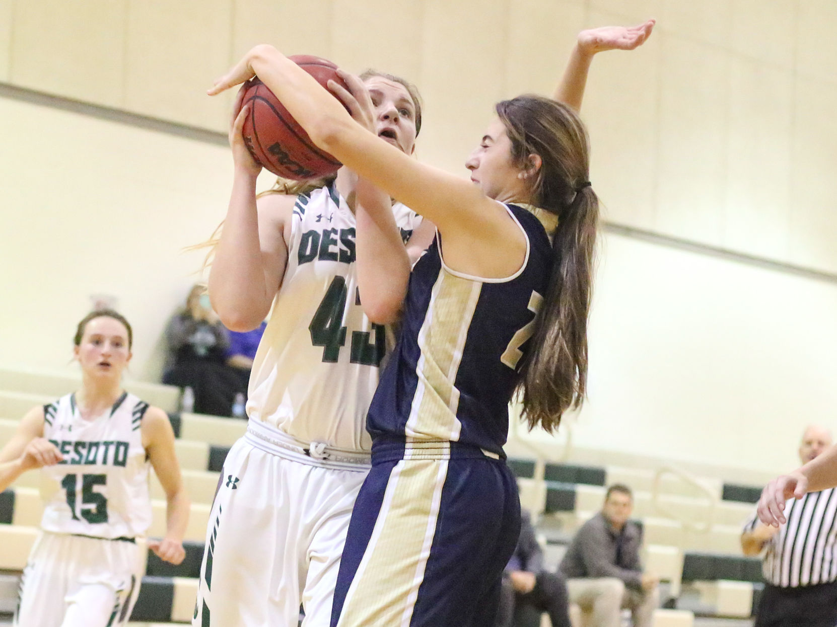 De Soto vs. St. Pius X girls basketball